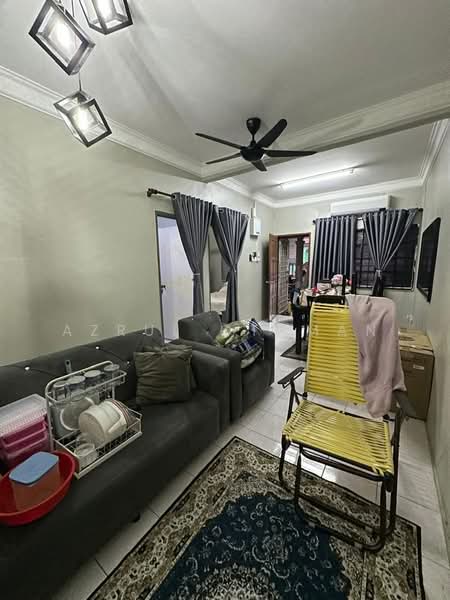1-storey Terraced House for Sale in Lukut (Negeri Sembilan) - Azrul Othman - Living Room - PropertyGuru.com.my