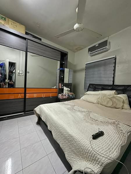 1-storey Terraced House for Sale in Lukut (Negeri Sembilan) - Azrul Othman - Bedroom - PropertyGuru.com.my