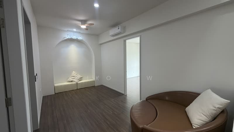 Terraced House for Rent in Taman Bukit Serdang (Seri Kembangan) - Miko Lew - Living Room - PropertyGuru.com.my