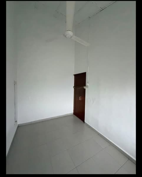 Rumah Teres 1 Tingkat untuk Disewa di Taman Saga (Ampang) - Tony Leong - Interior - PropertyGuru.com.my