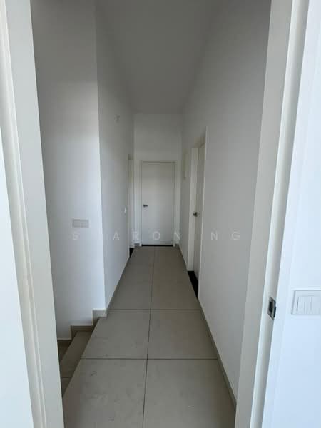 2-storey Terraced House for Sale in Setia Eco Gardens (Gelang Patah) - Sharon Ng - Corridor - PropertyGuru.com.my