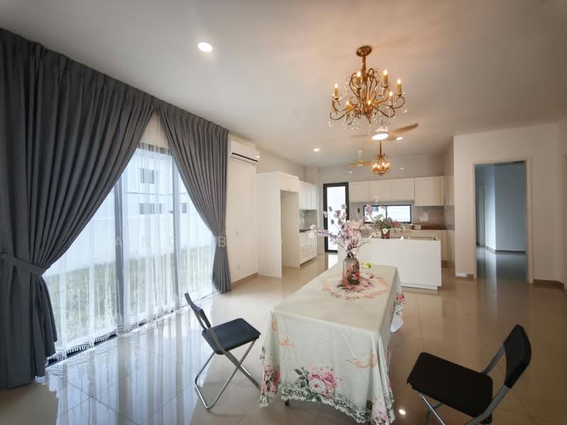 Cluster House for Rent in Taman Ekoflora (Johor Bahru) - Ang Boon Chai - Dining Room - PropertyGuru.com.my
