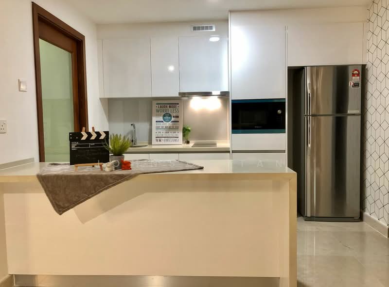 Kondominium untuk Dijual di Paradiso Nuova (Merak Kayangan) - Johnson Tan - Kitchen - PropertyGuru.com.my