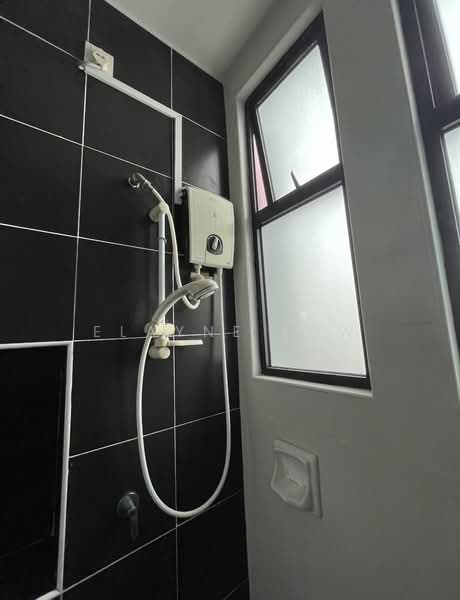 Servis Apartment untuk Disewa di The Sky Executive Suites - Elayne Low - PropertyGuru.com.my