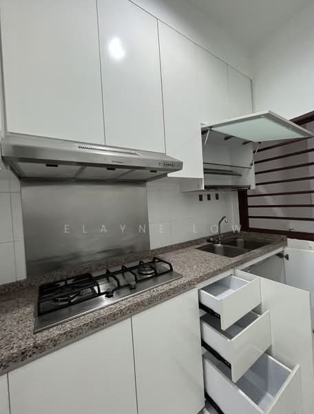 Servis Apartment untuk Disewa di The Sky Executive Suites - Elayne Low - PropertyGuru.com.my