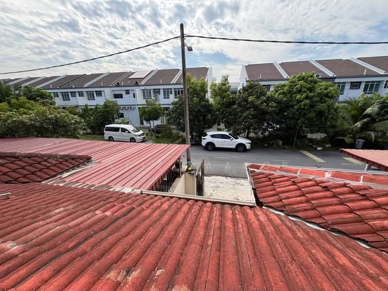 Rumah Teres 2 Tingkat untuk Dijual di Taman Sri Putra (Banting) - Hafiz Yaacob - Exterior - PropertyGuru.com.my