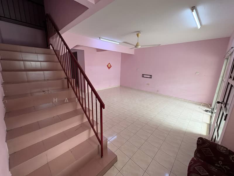 Rumah Teres 2 Tingkat untuk Dijual di Taman Sri Putra (Banting) - Hafiz Yaacob - Interior - PropertyGuru.com.my