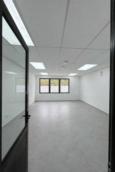 Semi-D Factory for Rent in Eco Business Park V (Puncak Alam) - BARRY CHAN - Interior - PropertyGuru.com.my