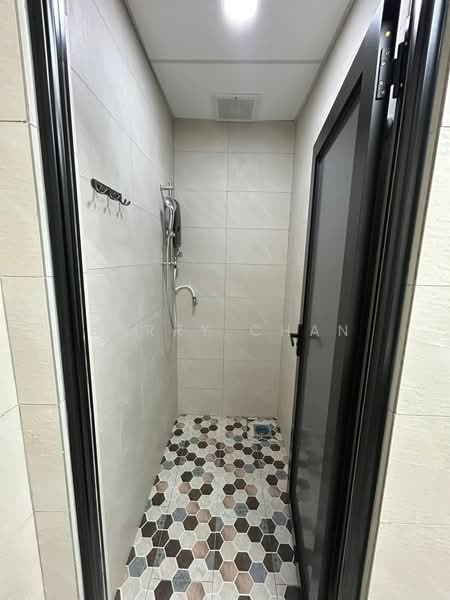 Semi-D Factory for Rent in Eco Business Park V (Puncak Alam) - BARRY CHAN - Bathroom - PropertyGuru.com.my
