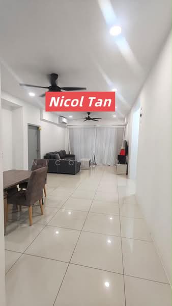 Kediaman Servis untuk Dijual di Palm Garden - Nicol Tan - Living Room - PropertyGuru.com.my