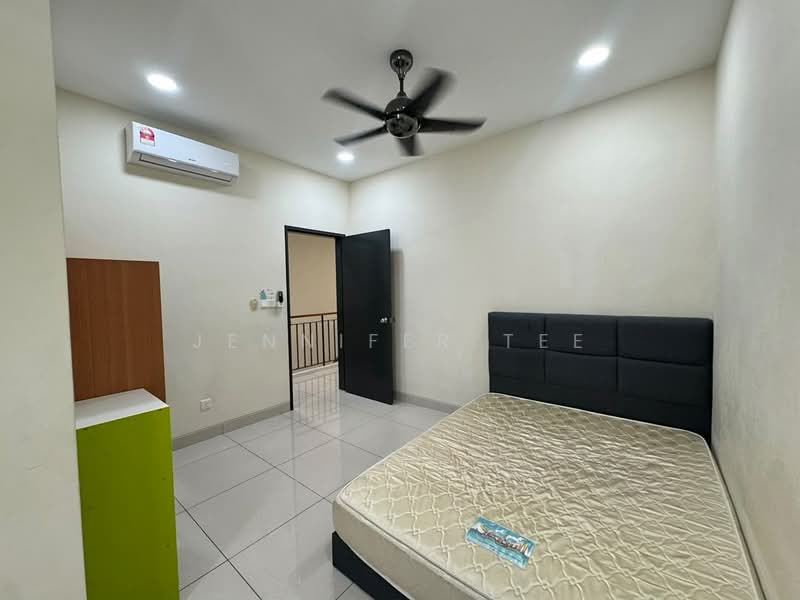 2-storey Terraced House for Rent in Johor Bahru (Johor) - Jennifer Tee - Bedroom - PropertyGuru.com.my