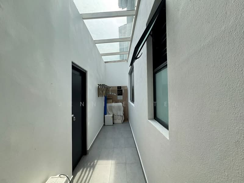 2-storey Terraced House for Rent in Johor Bahru (Johor) - Jennifer Tee - Corridor - PropertyGuru.com.my