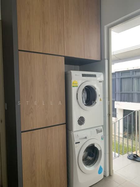 Rumah Banglo untuk Disewa di Horizon Hills (Iskandar Puteri (Nusajaya)) - Stella Narita - Balcony - PropertyGuru.com.my