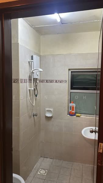 Condominium for Sale at Kelana Mahkota - Edmund Goh - Bathroom - PropertyGuru.com.my