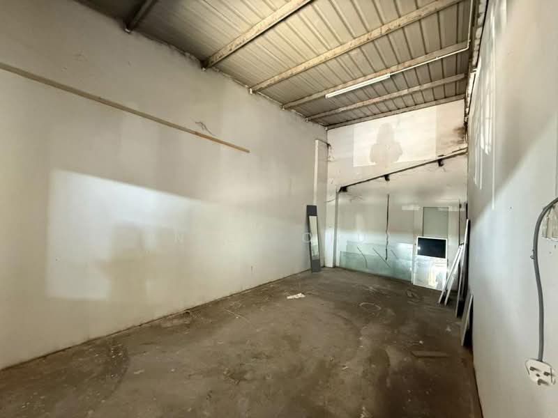 Kilang untuk Disewa di Taman Tan Sri Yaacob (Johor Bahru) - Anson Chua - Interior - PropertyGuru.com.my