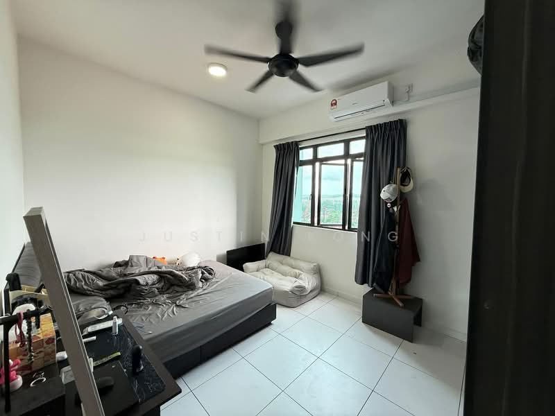 Service Residence for Sale at Sky Oasis Residence (Pangsapuri Oasis 1) - Justin Kong - Bedroom - PropertyGuru.com.my