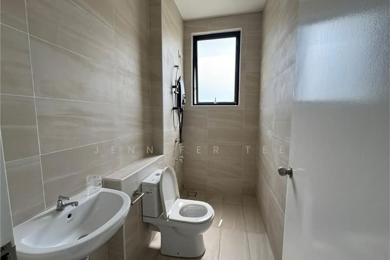 Cluster House for Rent in Taman Ekoflora (Johor Bahru) - Jennifer Tee - Bathroom - PropertyGuru.com.my