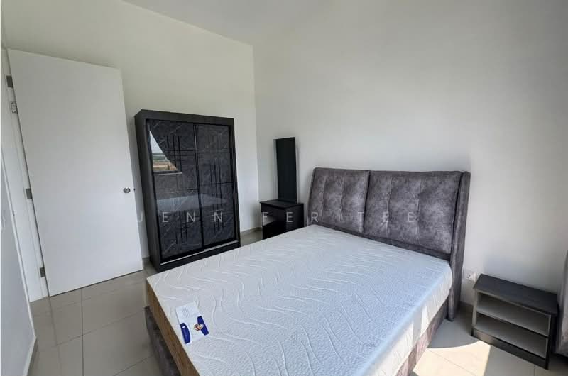 Cluster House for Rent in Taman Ekoflora (Johor Bahru) - Jennifer Tee - Bedroom - PropertyGuru.com.my