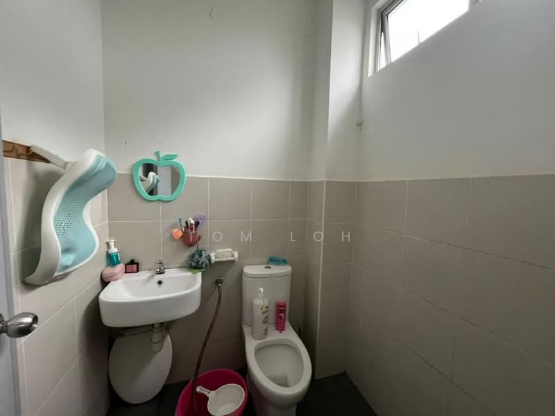 2-storey Terraced House for Sale in Pasir Gudang (Johor) - Tom Loh - Bathroom - PropertyGuru.com.my