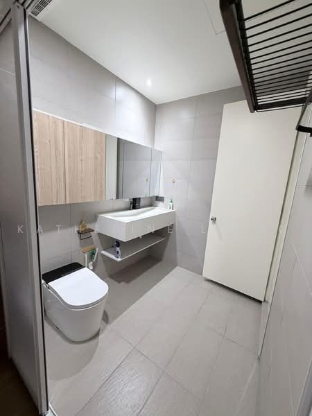 2-storey Terraced House for Sale in Bandar Country Homes (Rawang) - Katherine Leong - Bathroom - PropertyGuru.com.my