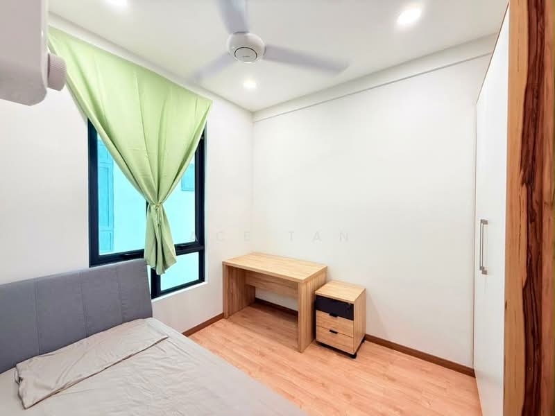 Kondominium untuk Dijual di Botanika - Ace Tan - Bedroom - PropertyGuru.com.my