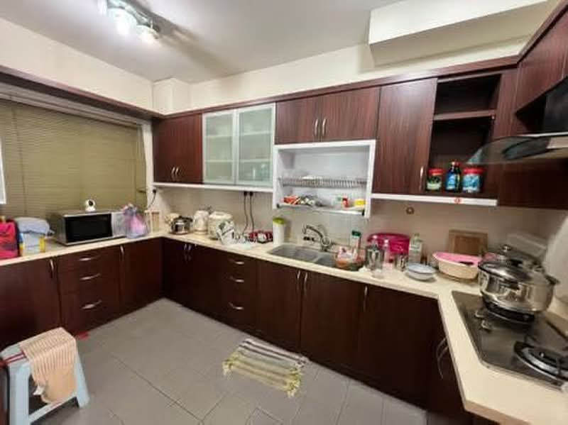 Servis Apartment untuk Dijual di SuriaMas Suites - Tom Loh - Kitchen - PropertyGuru.com.my