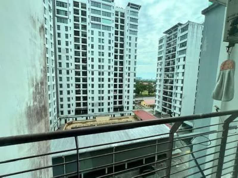 Servis Apartment untuk Dijual di SuriaMas Suites - Tom Loh - Exterior - PropertyGuru.com.my