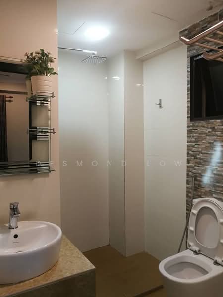 Kondominium untuk Disewa di Pandan Mewah Heights - Desmond Low - Bathroom - PropertyGuru.com.my