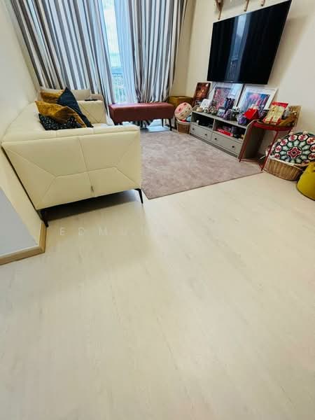 Servis Apartment untuk Dijual di RYAN & MIHO - Edmund Goh - Living Room - PropertyGuru.com.my