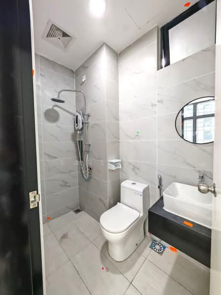 Servis Apartment untuk Dijual di Space Residency - Karl Lim - Bathroom - PropertyGuru.com.my