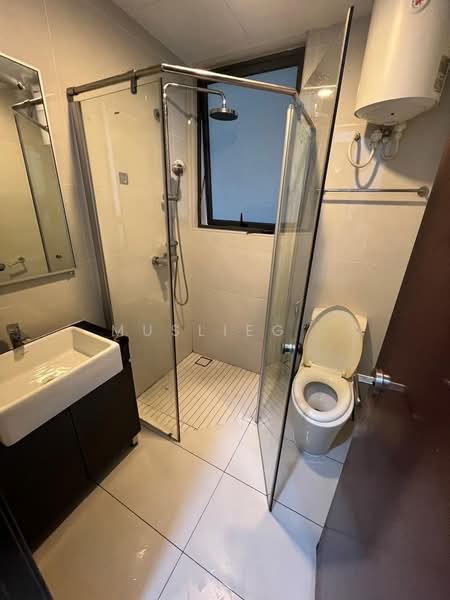 Condominium for Rent at Royal Strand @ Country Garden Danga Bay - Muslieg . - PropertyGuru.com.my