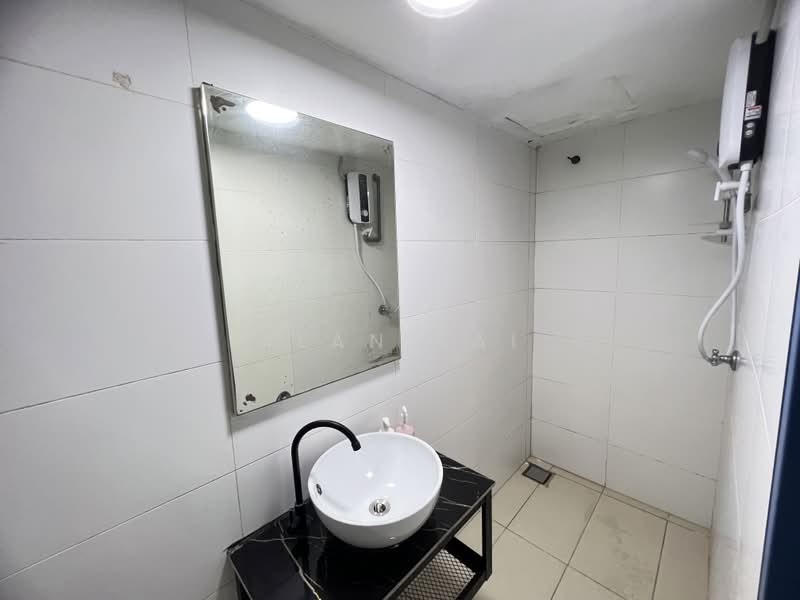 Service Residence for Rent at Colonial @ Empire City - Alan Tai - Bathroom - PropertyGuru.com.my