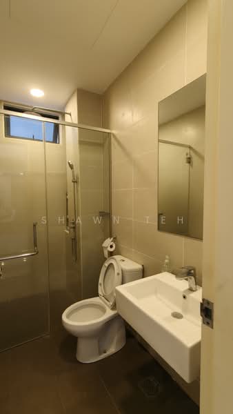 Servis Apartment untuk Disewa di Atlantis Residences (Pangsapuri Atlantis Kota Syahbandar) - Shawn Teh - Bathroom - PropertyGuru.com.my