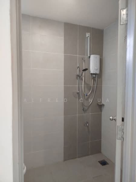 Pangsapuri untuk Dijual di Residensi PR1MA Premier Matang, Kuching, Sarawak - Alfred Chua - Bathroom - PropertyGuru.com.my