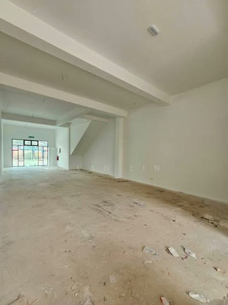Shop / Office for Rent in Bandar Baru Permas Jaya (Permas Jaya) - Alan Lin - Entrance - PropertyGuru.com.my
