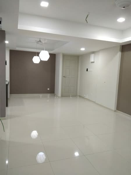 Condominium for Rent at Impian Selatan Kondominium Southern Height - Yen Lim - Living Room - PropertyGuru.com.my