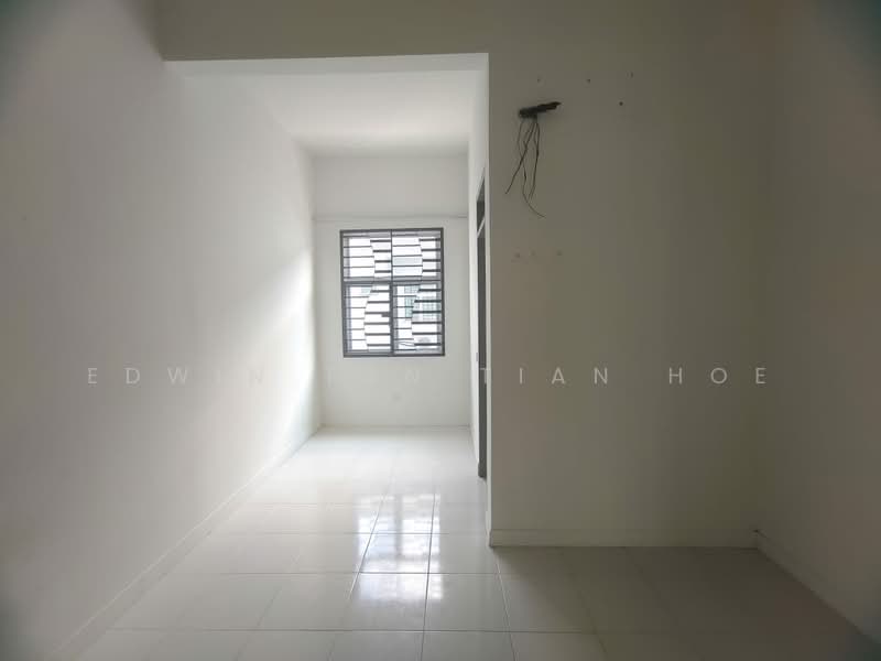 Rumah Teres 2 Tingkat untuk Dijual di Bandar Saujana Putra (Tanjong Duabelas) - Edwin Tan Tian Hoe - Interior - PropertyGuru.com.my