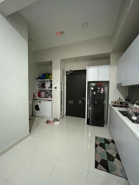 Service Residence for Sale at Third Avenue - Halim Mazlan - Kitchen - PropertyGuru.com.my