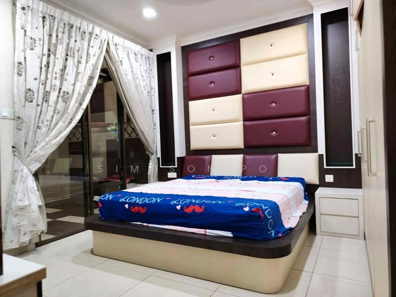 Rumah Berkembar untuk Dijual di Taman Sutera Utama (Skudai) - Simpson Poh - Bedroom - PropertyGuru.com.my
