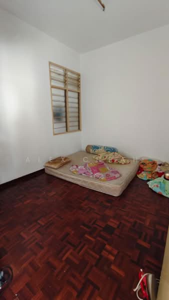 Pangsapuri untuk Dijual di Taman Terubong Jaya - Alex Cheah - Bedroom - PropertyGuru.com.my