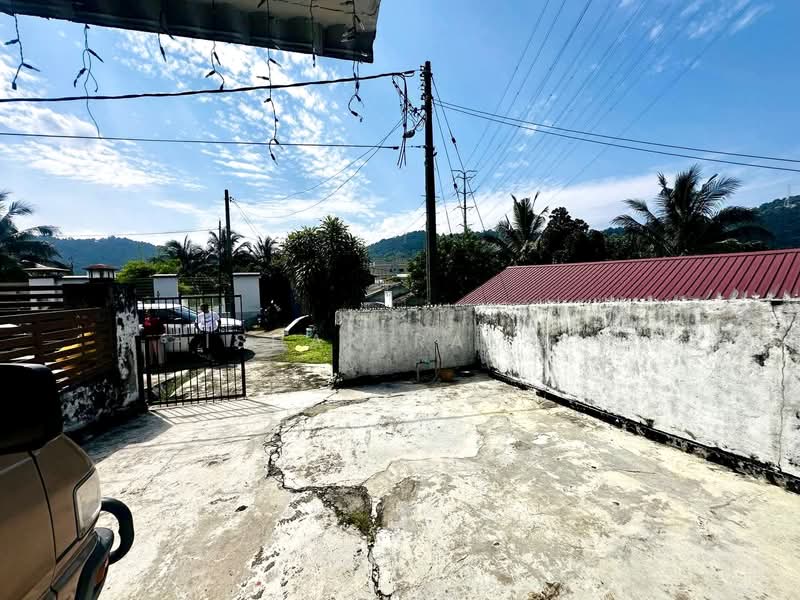 Rumah Teres 2 Tingkat untuk Dijual di Taman Dagang (Ampang) - Ishak Ramli - Exterior - PropertyGuru.com.my