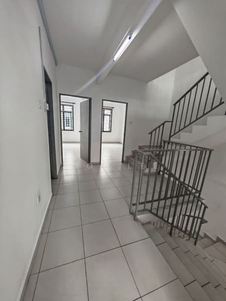 2.5-storey Terraced House for Rent in Taman Teknologi Johor (Senai) - Fion Lee - Corridor - PropertyGuru.com.my