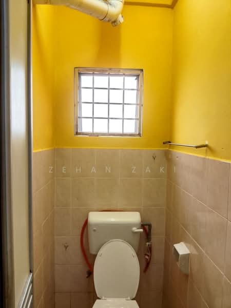 Pangsapuri untuk Disewa di Selesa I Resort Apartment (Pangsapuri Damai Mewah B) - Zehan Zaki - PropertyGuru.com.my