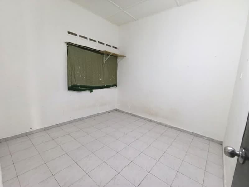 1-storey Terraced House for Sale in Taman Johor Jaya (Johor Bahru) - Shirley Haw - PropertyGuru.com.my
