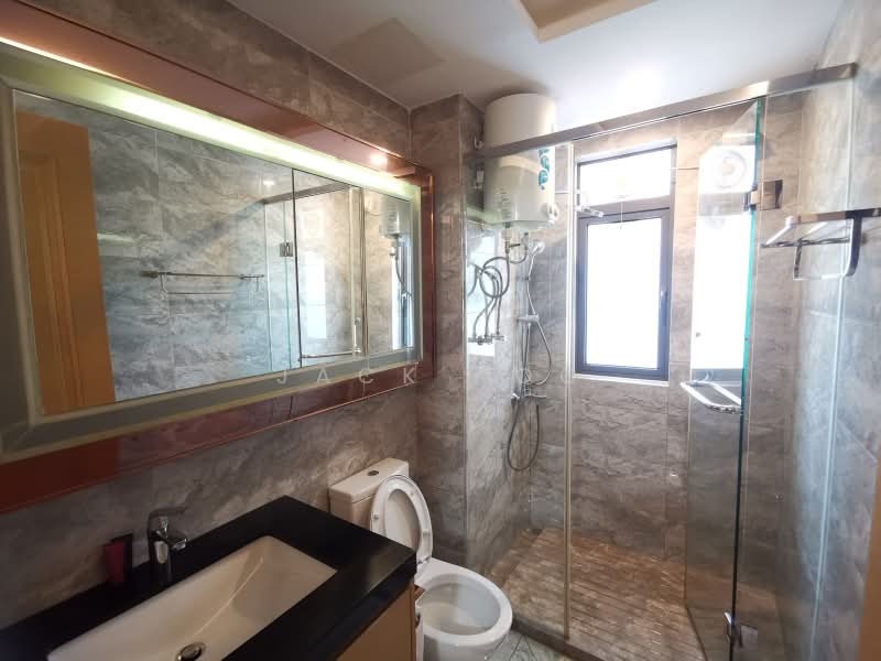 Service Residence for Sale at R&F Princess Cove Phase 1 - Jack Koo - Bathroom - PropertyGuru.com.my