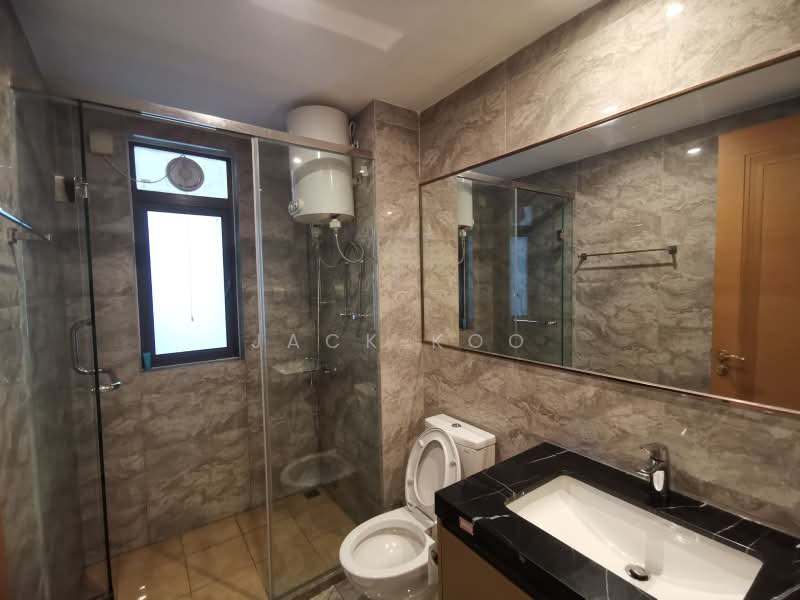 Service Residence for Sale at R&F Princess Cove Phase 1 - Jack Koo - Bathroom - PropertyGuru.com.my