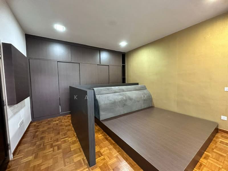 2.5-storey Terraced House for Sale in Taman Bukit Jaya (Ulu Tiram) - Karl Lim - Bedroom - PropertyGuru.com.my