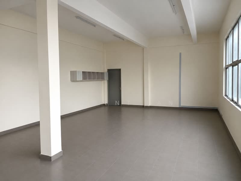 Kilang Berkembar untuk Dijual di Nilai (Negeri Sembilan) - Vincent Tan - Interior - PropertyGuru.com.my