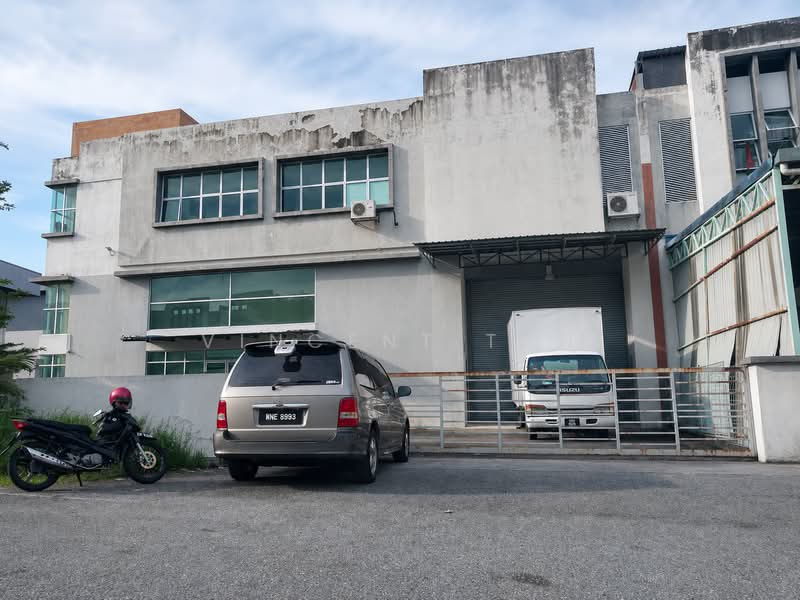 Kilang Berkembar untuk Dijual di Nilai (Negeri Sembilan) - Vincent Tan - Exterior - PropertyGuru.com.my