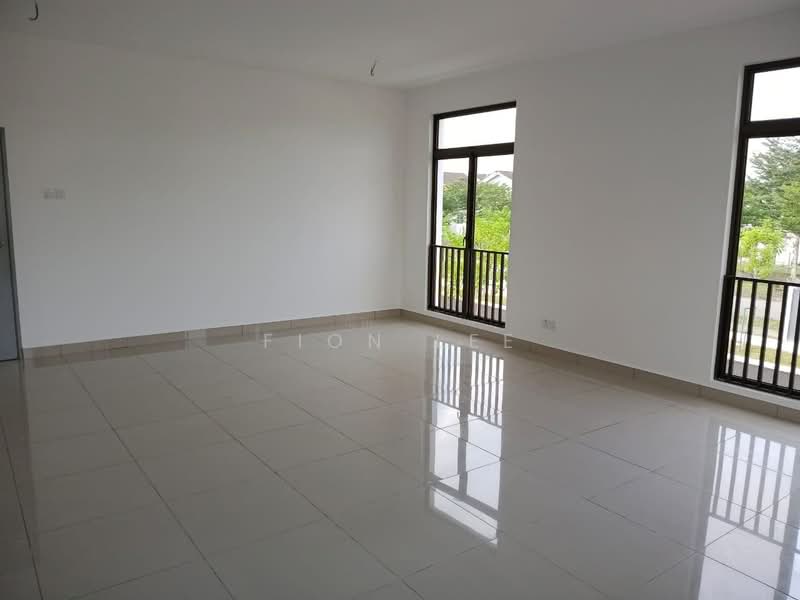 Rumah Teres 2 Tingkat untuk Disewa di Mutiara Rini (Skudai) - Fion Lee - Living Room - PropertyGuru.com.my